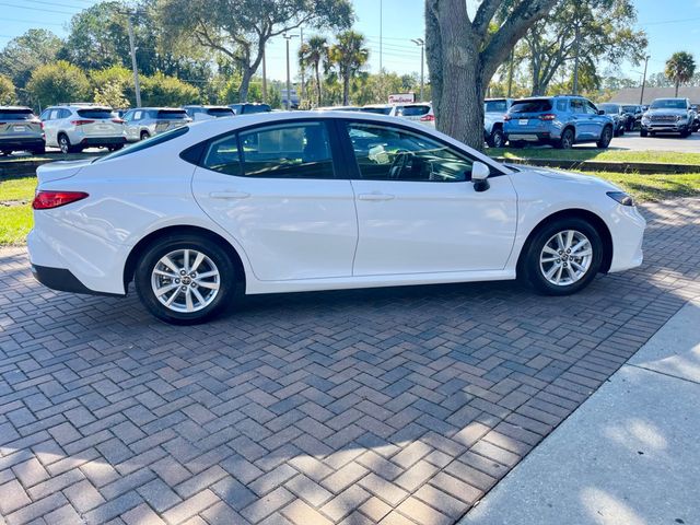 2025 Toyota Camry LE - 22928995 - 5