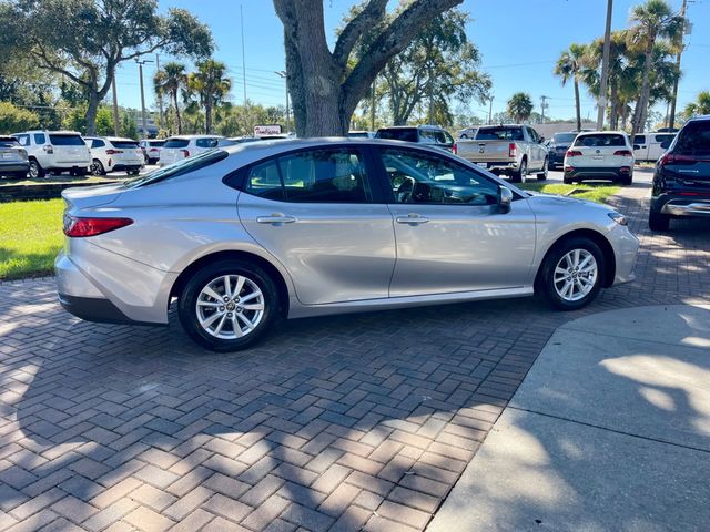 2025 Toyota Camry LE - 22928997 - 5