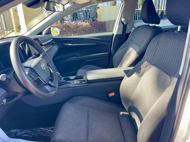 2025 Toyota Camry LE - 22928998 - 9