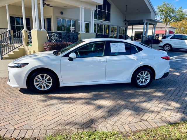 2025 Toyota Camry LE - 22928998 - 1