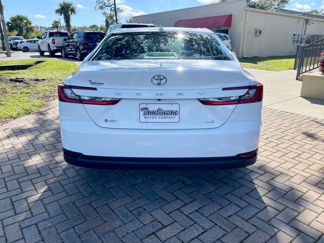 2025 Toyota Camry LE - 22928998 - 3