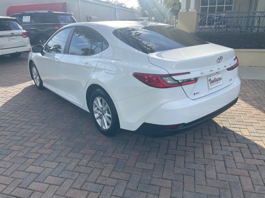 2025 Toyota Camry LE photo 3