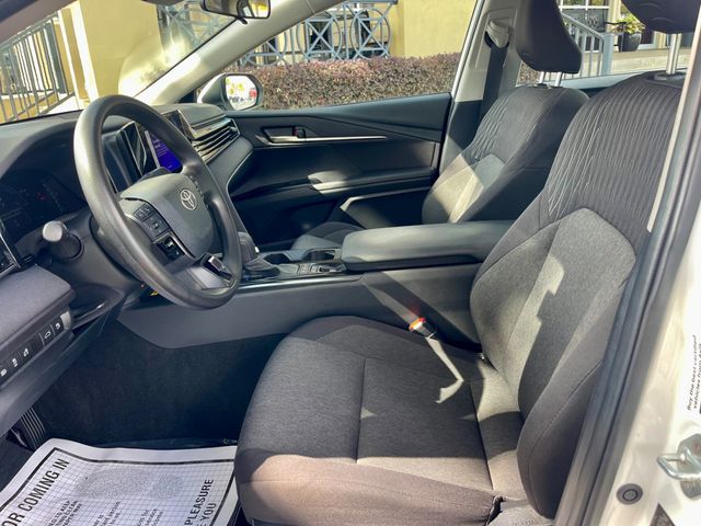 2025 Toyota Camry LE - 22934890 - 9