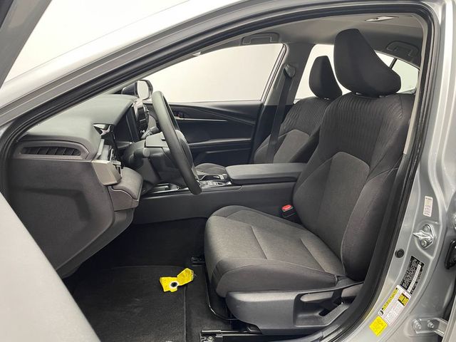 2025 Toyota Camry LE - 22973056 - 12