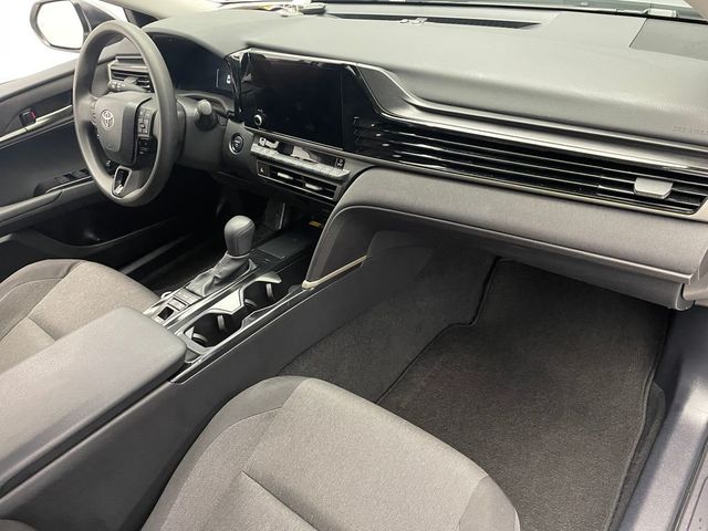 2025 Toyota Camry LE - 22973056 - 15