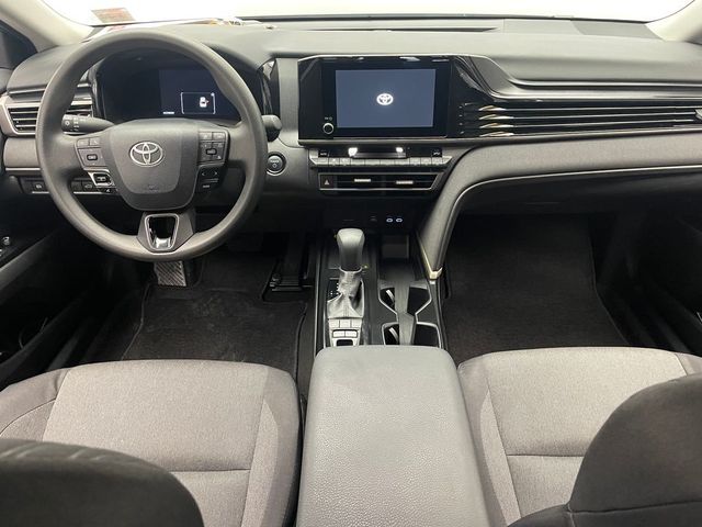 2025 Toyota Camry LE - 22973056 - 18