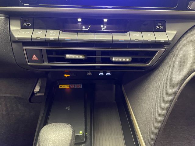 2025 Toyota Camry LE - 22973056 - 26