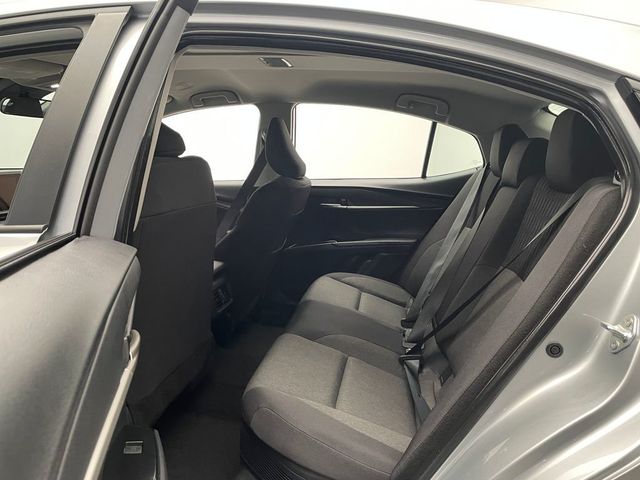 2025 Toyota Camry LE - 22973056 - 32