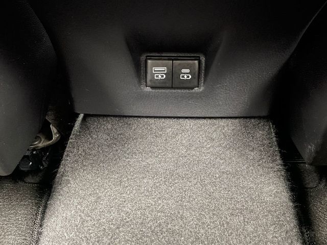 2025 Toyota Camry LE - 22973056 - 37