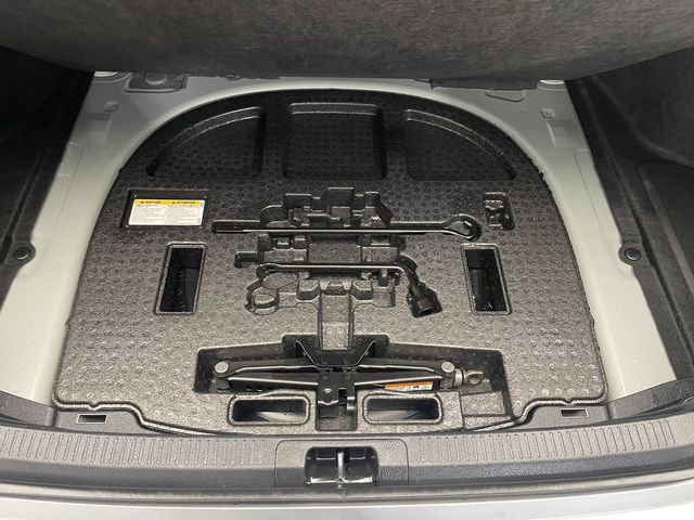 2025 Toyota Camry LE - 22973056 - 39