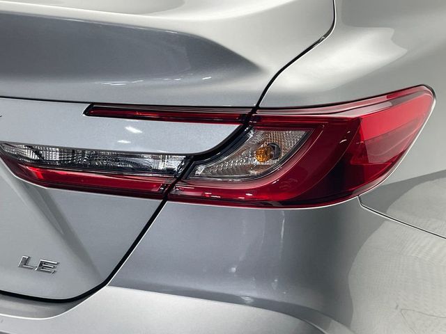 2025 Toyota Camry LE - 22973056 - 41