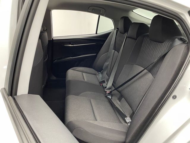 2025 Toyota Camry LE - 22986022 - 32