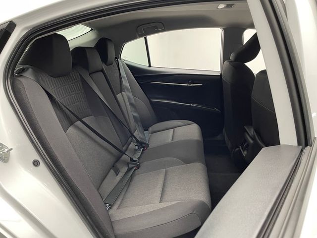 2025 Toyota Camry LE - 22986022 - 35