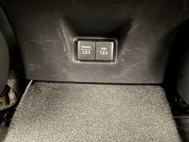 2025 Toyota Camry LE - 22986022 - 36