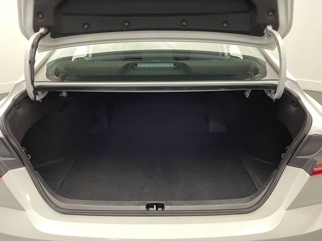 2025 Toyota Camry LE - 22986022 - 37