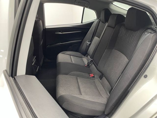 2025 Toyota Camry LE - 23006220 - 32