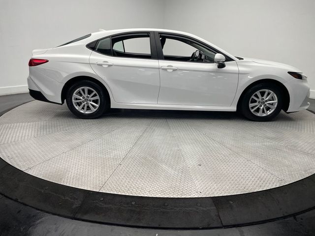 2025 Toyota Camry LE - 23006220 - 3