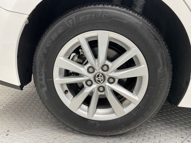 2025 Toyota Camry LE - 23006220 - 43