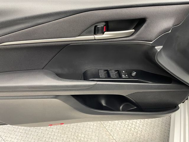 2025 Toyota Camry LE - 23006220 - 8