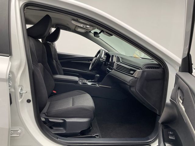 2025 Toyota Camry LE - 23009278 - 15