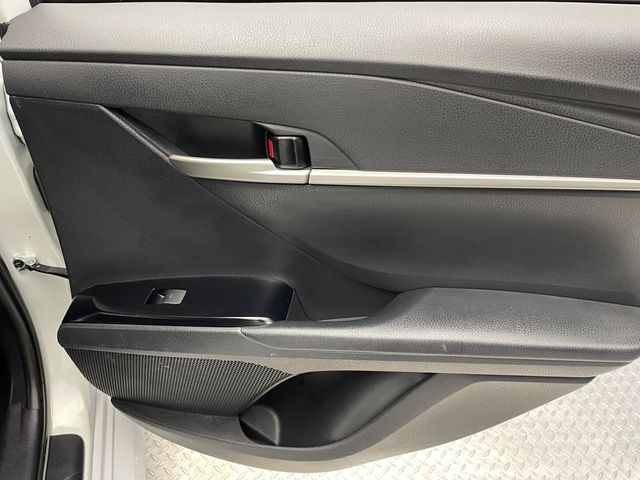 2025 Toyota Camry LE - 23009278 - 32