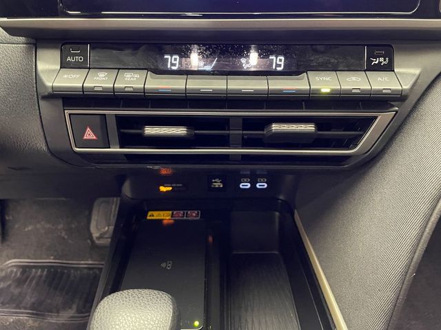 2025 Toyota Camry LE - 23009688 - 25