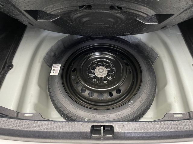 2025 Toyota Camry LE - 23009688 - 39