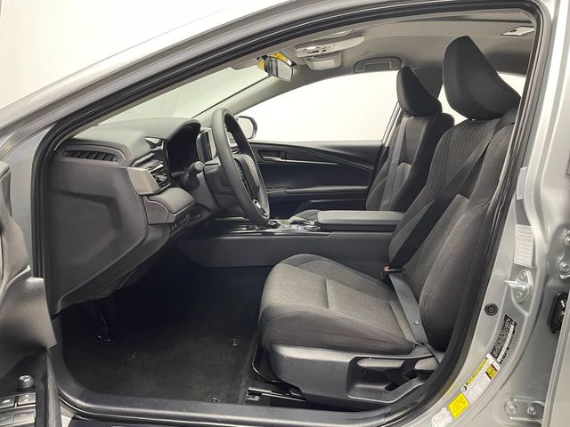 2025 Toyota Camry LE - 23011011 - 11