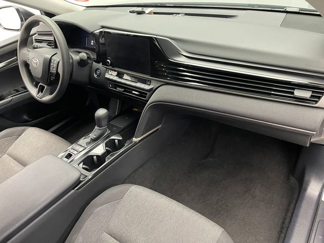 2025 Toyota Camry LE - 23011011 - 14