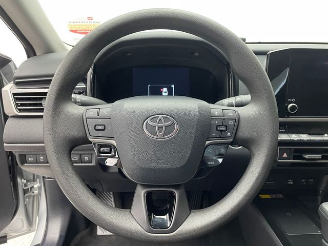 2025 Toyota Camry LE - 23011011 - 19
