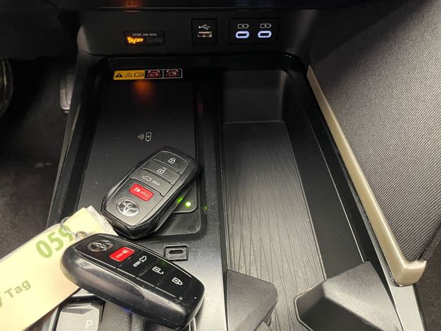 2025 Toyota Camry LE - 23011011 - 26