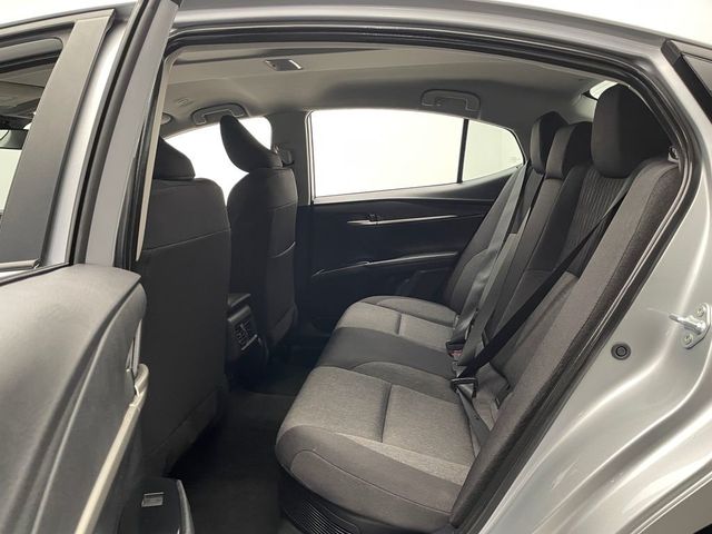 2025 Toyota Camry LE - 23011011 - 31