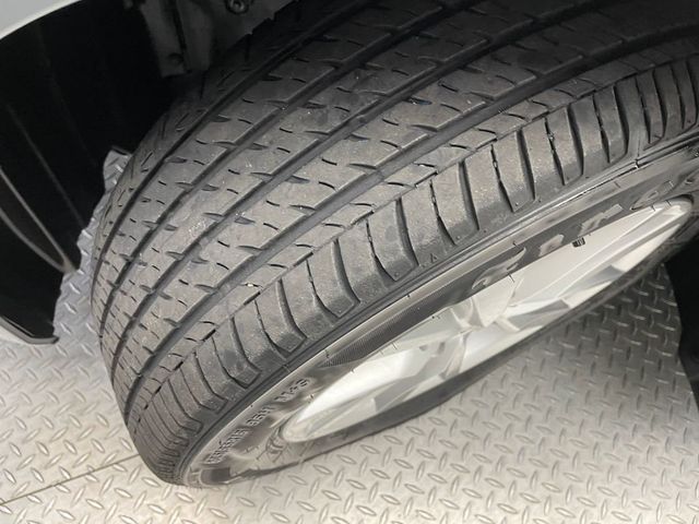 2025 Toyota Camry LE - 23011011 - 44