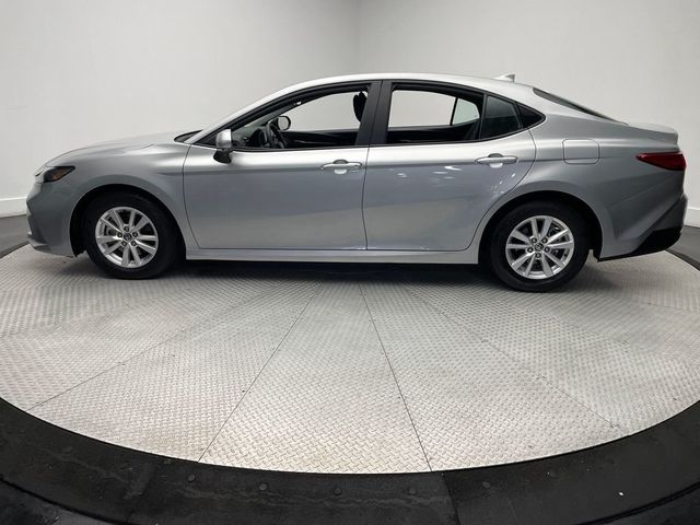 2025 Toyota Camry LE - 23011011 - 7