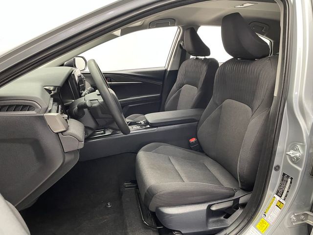 2025 Toyota Camry LE - 23011012 - 12