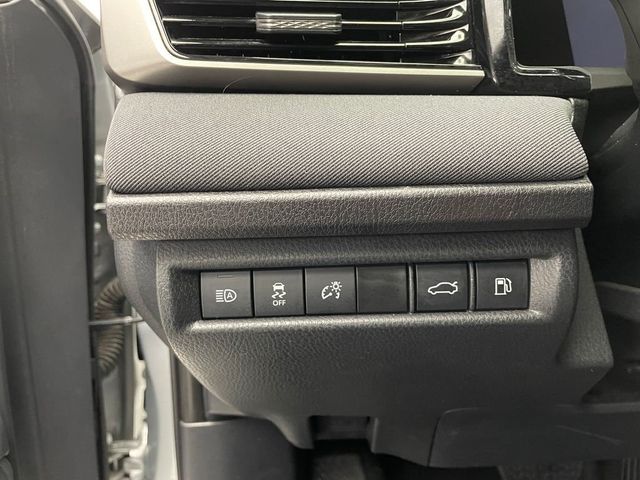 2025 Toyota Camry LE - 23011012 - 18