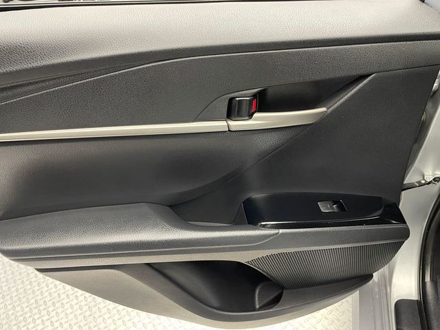2025 Toyota Camry LE - 23011012 - 29