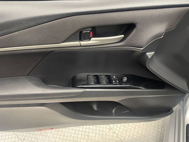 2025 Toyota Camry LE - 23011012 - 8