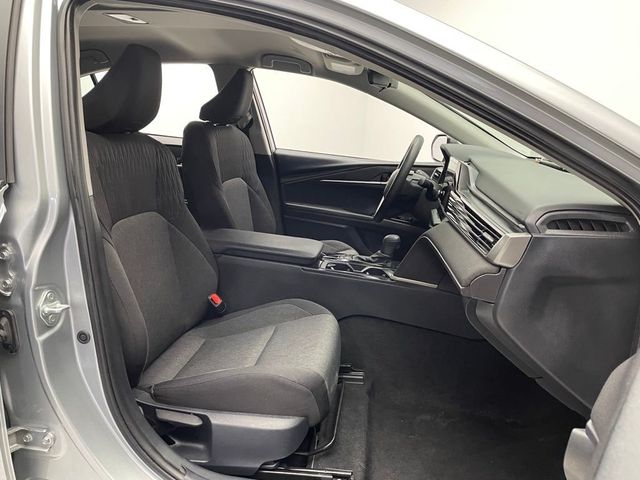 2025 Toyota Camry LE - 23012574 - 16