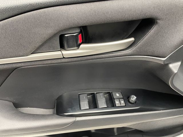 2025 Toyota Camry LE - 23012575 - 9