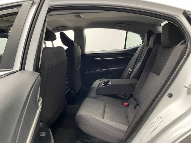 2025 Toyota Camry LE - 23012575 - 31