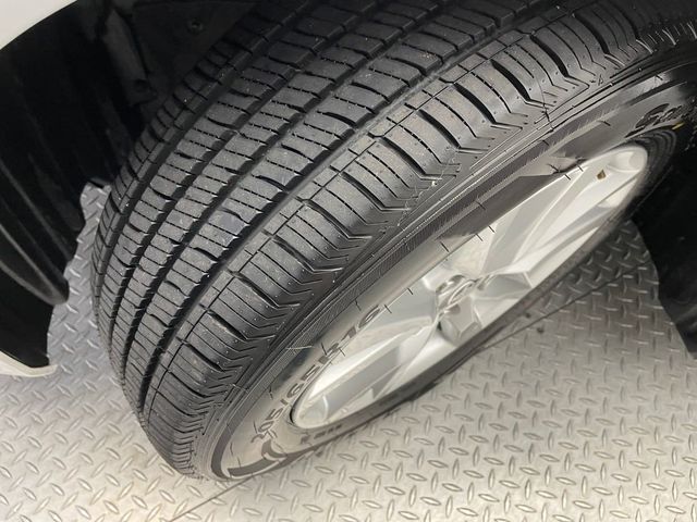 2025 Toyota Camry LE - 23012575 - 44