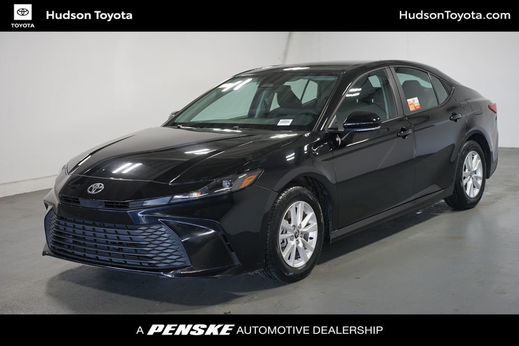 2025 Toyota Camry LE - 23020526 | Video 1