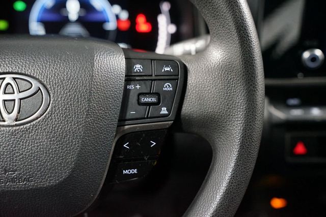 2025 Toyota Camry LE - 23020526 - 12