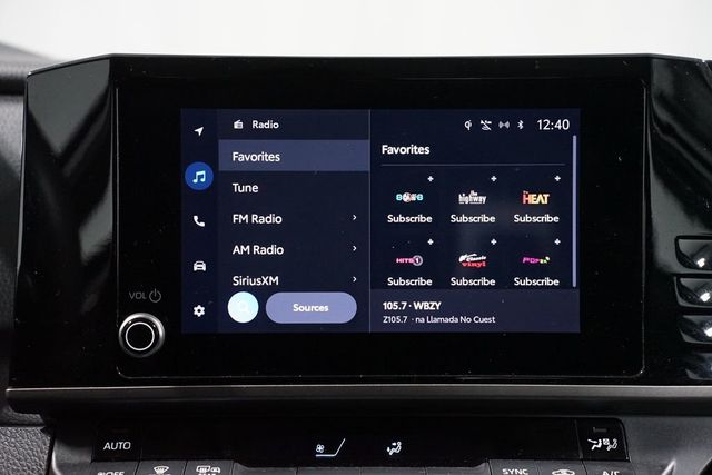 2025 Toyota Camry LE - 23020526 - 17