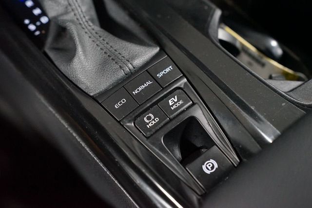 2025 Toyota Camry LE - 23020526 - 21