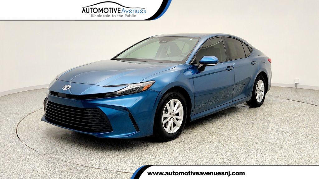 2025 Toyota Camry LE - 23018160 | Video 1
