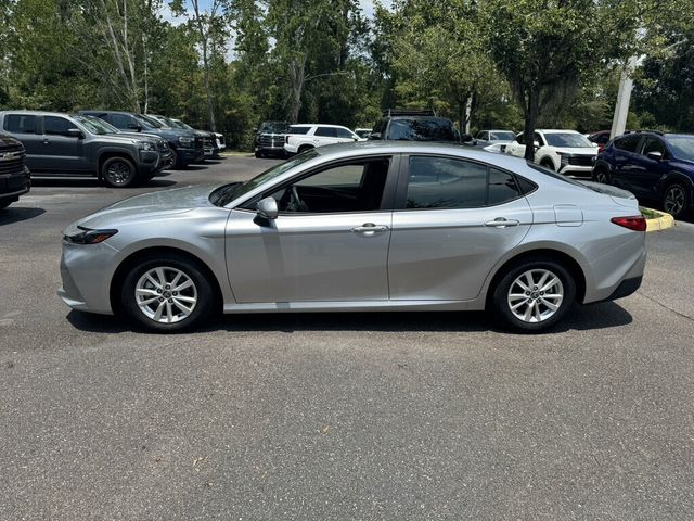 2025 Toyota Camry LE - 23060141 - 1