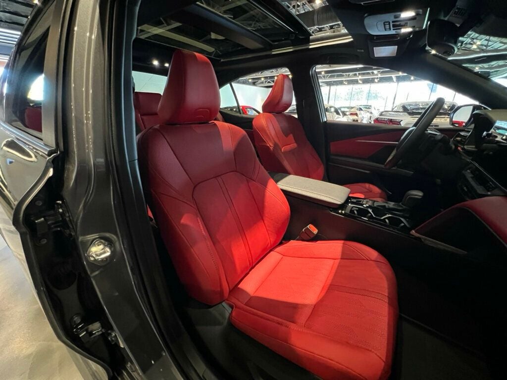 2025 Toyota Camry LocalTrade/XSE/PremiumPkg/Htd&CldSeats/PanoRoof/NAV/AdapCruise - 22933394 - 33