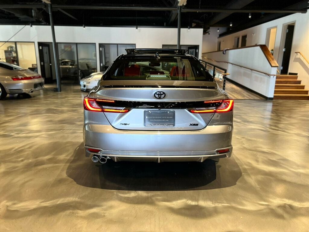 2025 Toyota Camry LocalTrade/XSE/PremiumPkg/Htd&CldSeats/PanoRoof/NAV/AdapCruise - 22933394 - 3